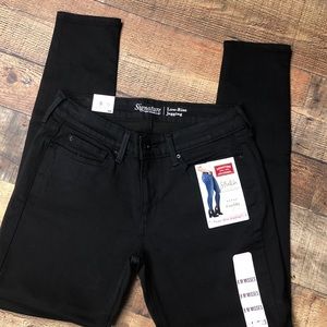 Signature by Levi Strauss Low Rise Jegging Black